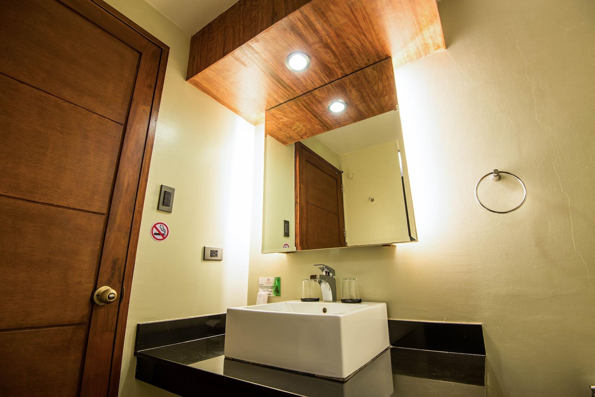 Ariana Hotel Dipolog Extérieur photo