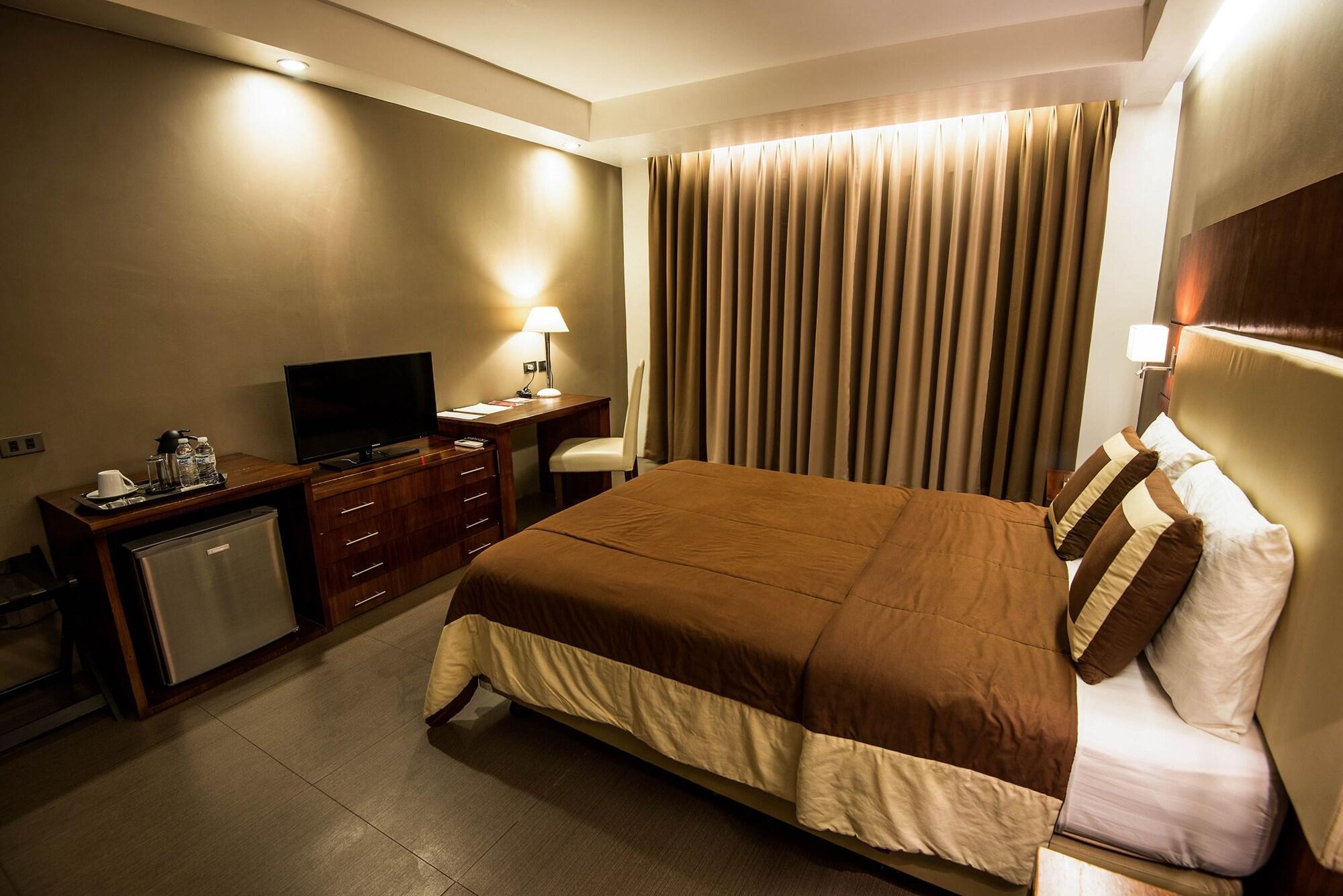 Ariana Hotel Dipolog Extérieur photo