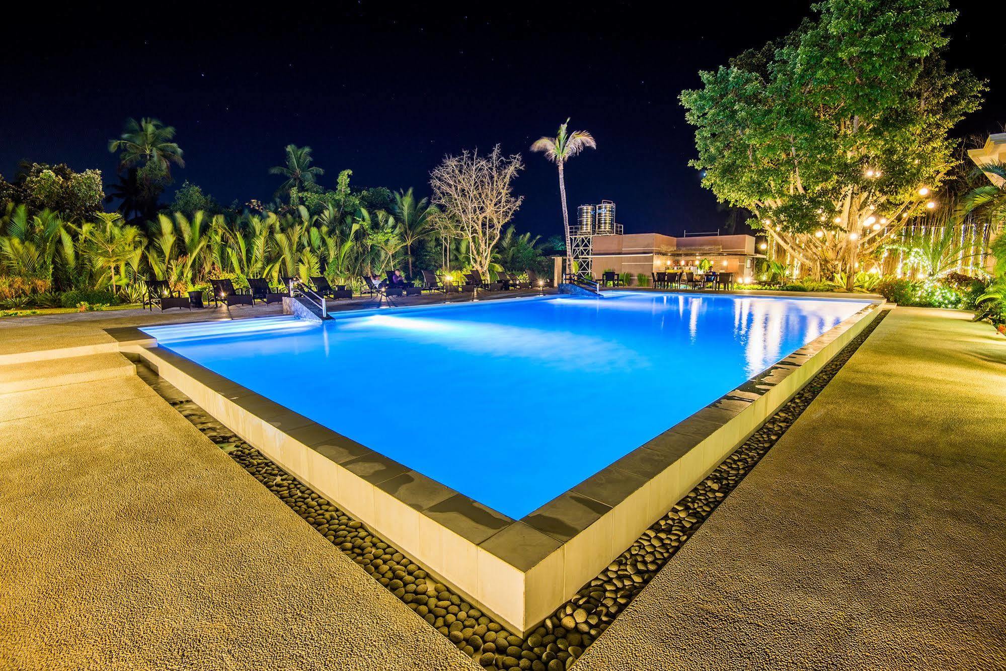 Ariana Hotel Dipolog Extérieur photo