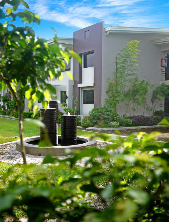 Ariana Hotel Dipolog Extérieur photo